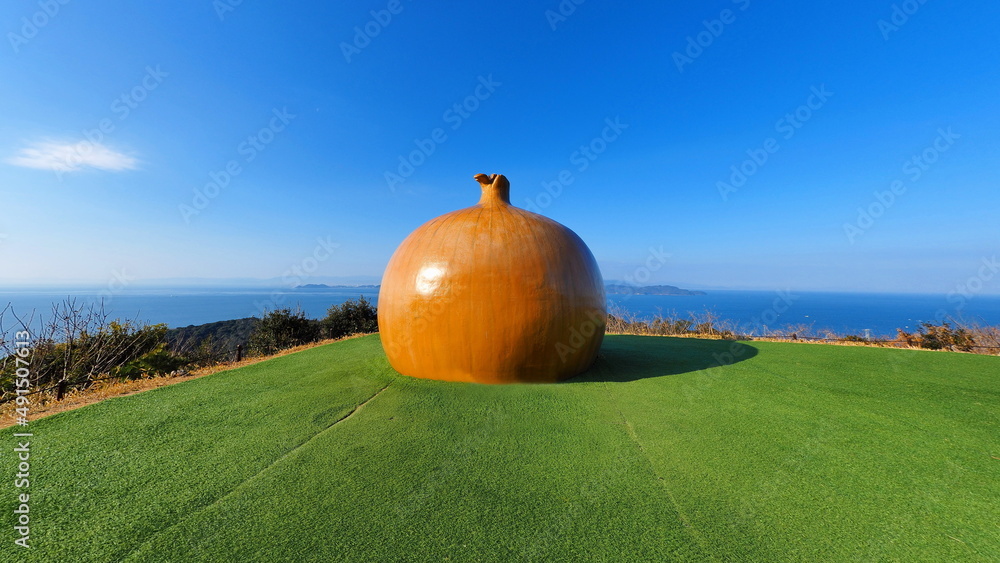 うずの丘大鳴門橋記念館には淡路島名産の玉ねぎのオブジェがある。