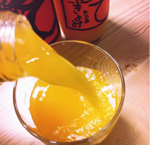 完熟みかんだけを贅沢に使って作られたホリ田ヤ製の完全無添加100%みかんジュース「【咲】島みかんジュース」の飲み比べセット