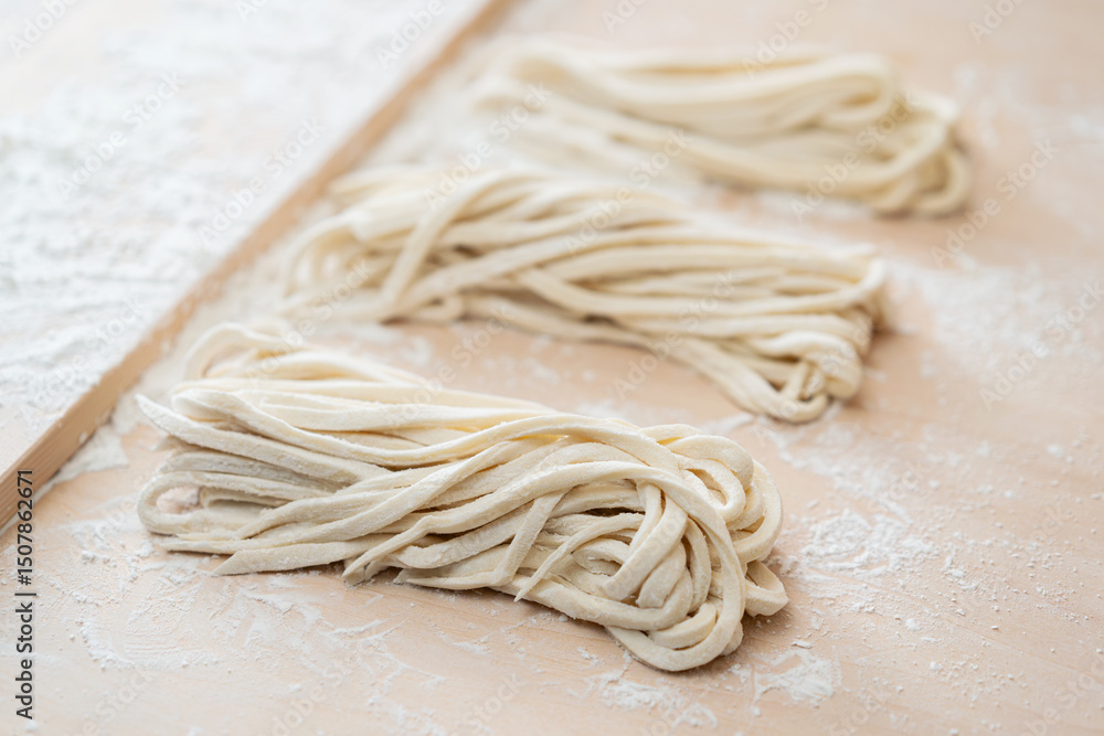 手打ちうどん 生めん