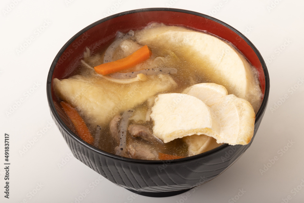 《青森県・八戸》せんべい汁