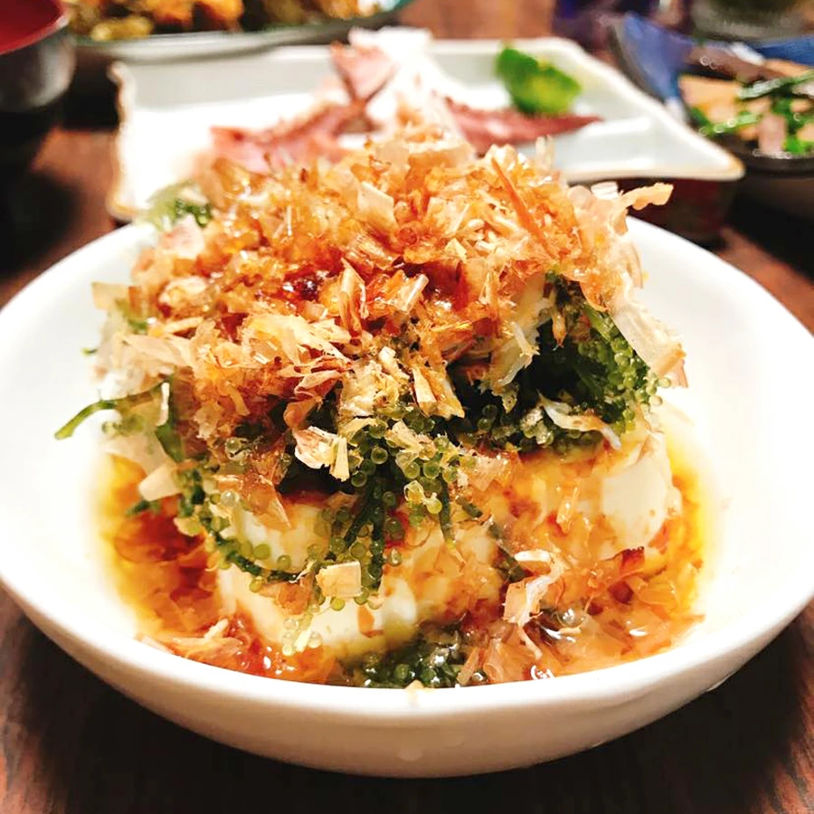 徹底した「栄養の管理」を行うことで、すべての海ぶどうの粒・色もそろった状態でお届け