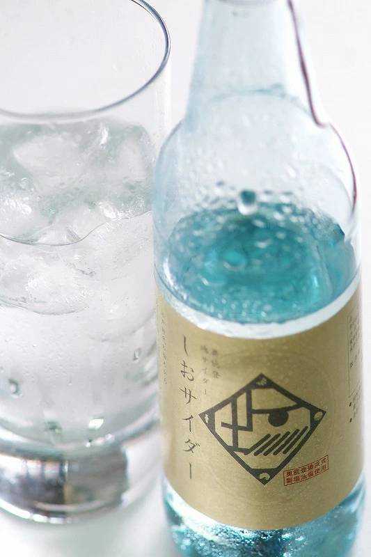 ひと口で虜になる“まろやか”な衝撃。甘味と塩気が織りなす、奥能登地サイダーの魔力。