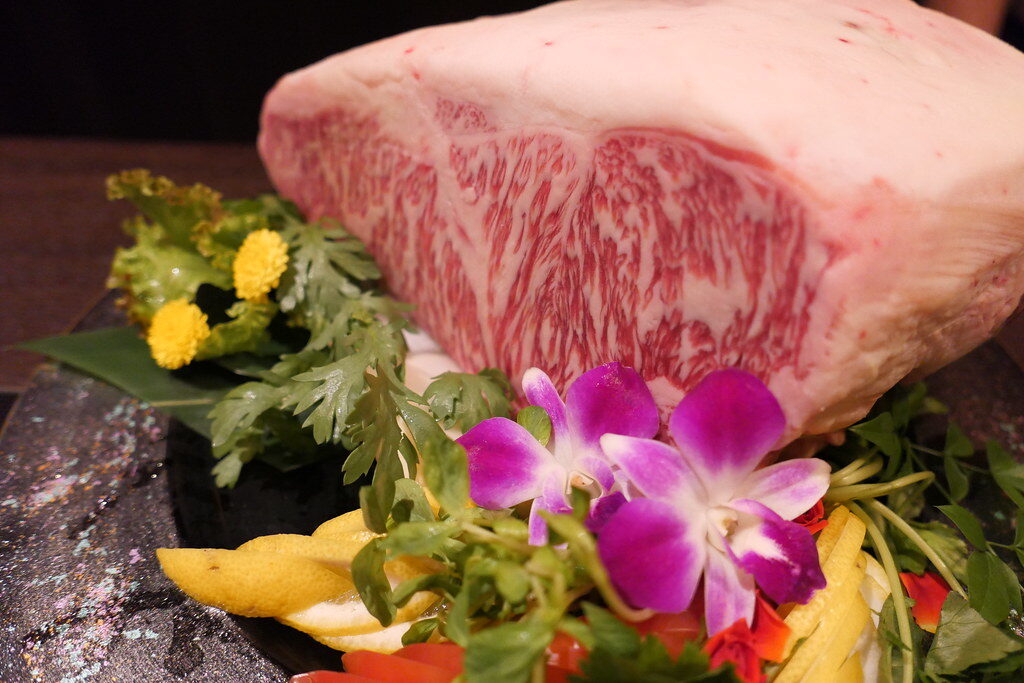 霜降りに定評がある近江牛